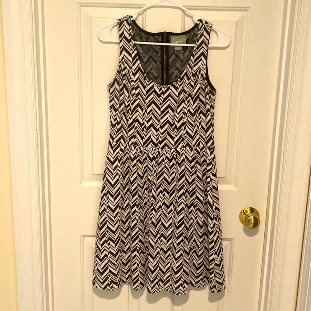 Maeve Black & White dress 👗